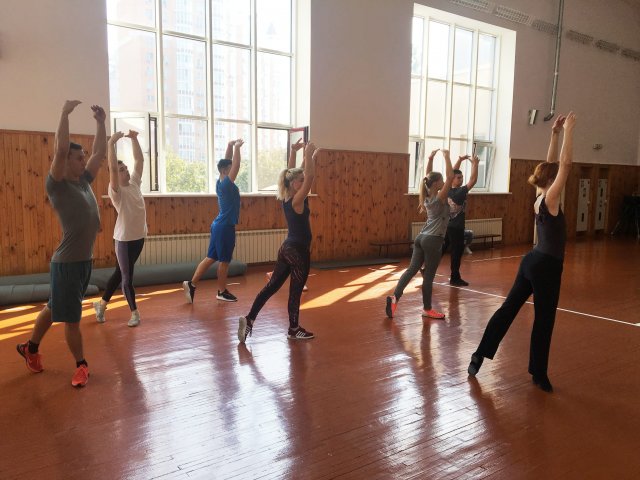 Сучасні тенденції розвитку та організаційно-методологічні особливості проведення фізкультурно-оздоровчих занять з танцювального фітнесу